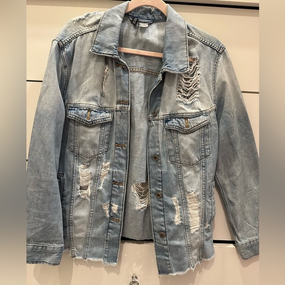 Distressed denim jacket - Picture 2 of 2